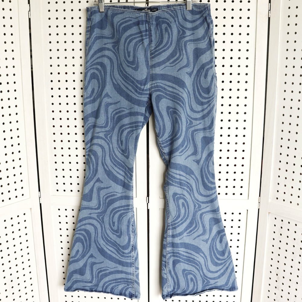 Hollister Ultra High Rise Flare Pants Blue Swirl Marble Print Womens SIZE L